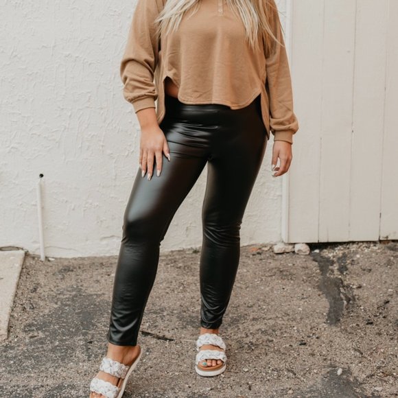 Faux Leather Leggings - Picture 2 of 2